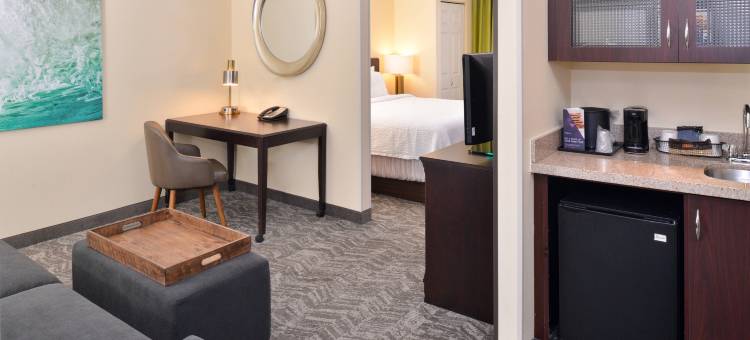 柯罗纳河畔SpringHill 酒店(SpringHill Suites Corona Riverside)图片