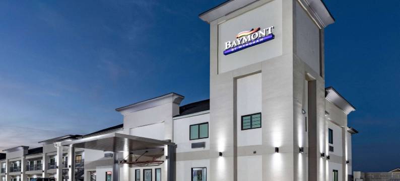 德克萨斯州弗里波特呗盟温德姆凯旅店(Baymont by Wyndham Freeport Texas)图片