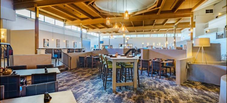 马萨诸塞州曼斯菲尔德远景酒店及会议中心(EnVision Hotel & Conference Center Mansfield-Foxboro)图片