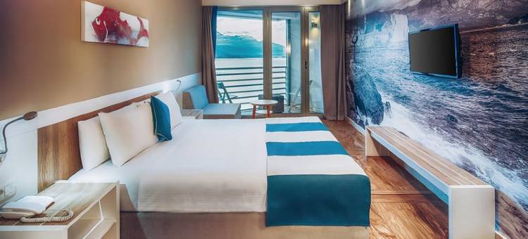 Carine德尔芬酒店(Carine Hotel Delfin)图片