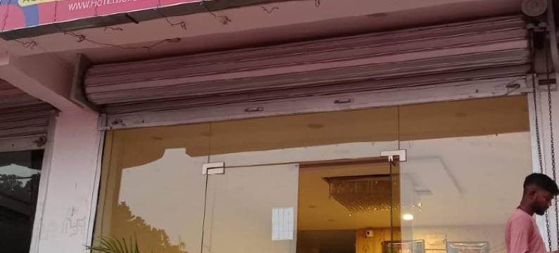 Treebo佛陀活力(Treebo Buddha Vibrant)图片