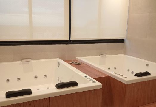 Ramada Plaza by Wyndham TucumanHotel Overview