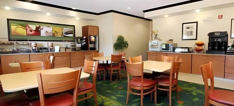 乔利埃特南万豪万枫酒店(Fairfield Inn Joliet South)图片