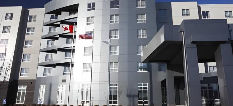 卡尔加里机场万豪万怡酒店(Courtyard Calgary Airport)图片