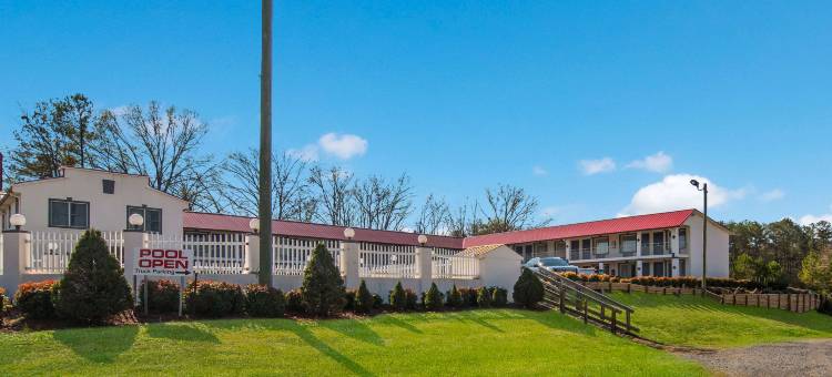 达马斯库斯北部的伊克诺旅馆(Econo Lodge Calhoun North Damascus)图片