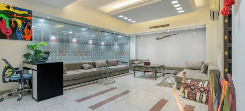 位于阿尔马拉斯的5卧室别墅-200平方米|带5个独立浴室(Sands Inn Hostel - City Center)图片