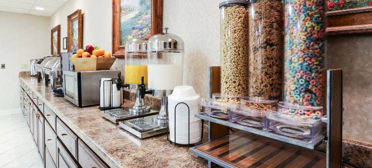 梅多布鲁克旅馆(Meadowbrook Inn)图片