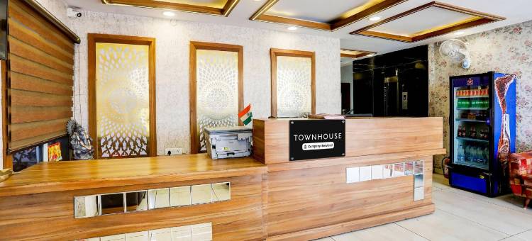 Super Townhouse Hoshangabad Road Near Aashima Mall图片