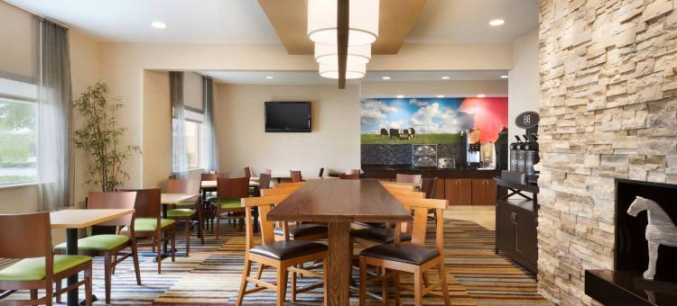 堪卡基波旁内万枫酒店(Fairfield Inn Kankakee Bourbonnais)图片