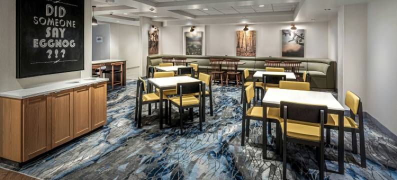 纽约罗马万枫酒店及套房(Fairfield Inn & Suites Rome NY)图片