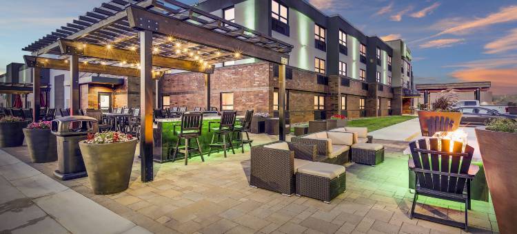 Holiday Inn & Suites ST。云(Holiday Inn & Suites ST. Cloud)图片