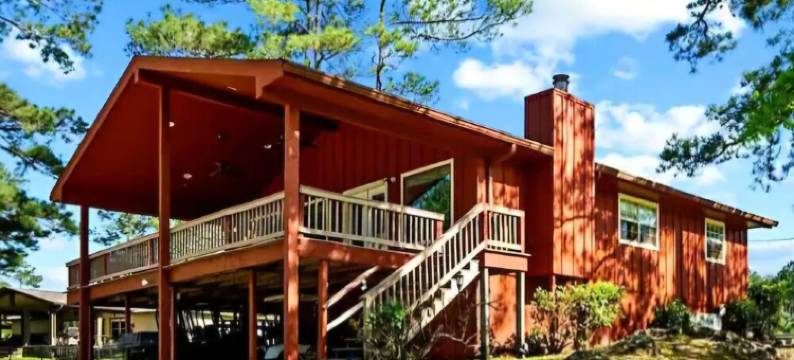 2 Homes! 6 BR 5BA! Swimming pool! Private Hot Tub! Pool Table! Basketball Hoop!图片