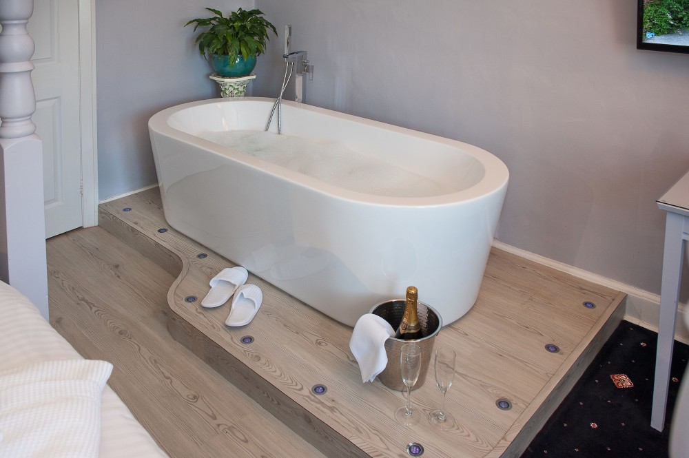 The Coppice - Including Off-Site Health Club Over view