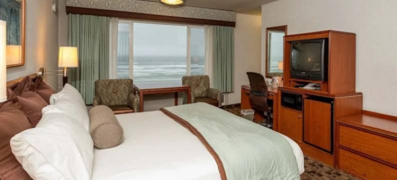 希洛纽波特套房酒店(Shilo Inn Suites Newport)图片