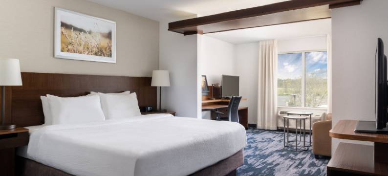 阿克伦费尔劳恩万枫酒店及套房(Fairfield Inn & Suites Akron Fairlawn)图片