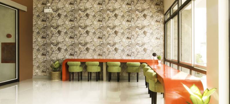 碧差汶毕斯缇尼餐厅酒店(Bestiny Hotel & Restaurant Phetchabun)图片