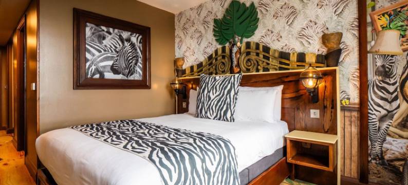 切辛顿野生动物园观赏旅行酒店(Chessington Safari Hotel)图片