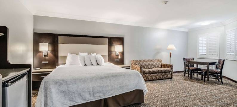 罗德威酒店-蒂梅丘拉老城(Rodeway Inn Old Town Temecula)图片