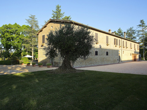 卡萨莱圣加尔加诺公寓式酒店