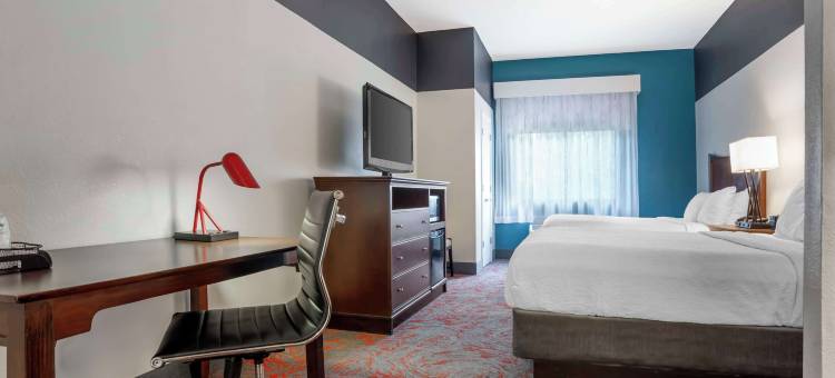 代弗尼贝斯特韦斯特优质套房酒店(Best Western Plus Daphne Inn  Suites)图片