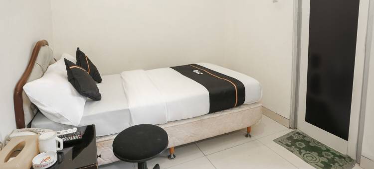 汤豪斯奥克J&b古农萨哈里(Townhouse Oak J&b Gunung Sahari)图片