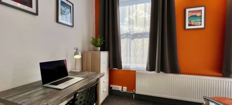 克拉伦斯招待所(Clarence House 3 Bedrooms 8Min to Station E17 North East London)图片