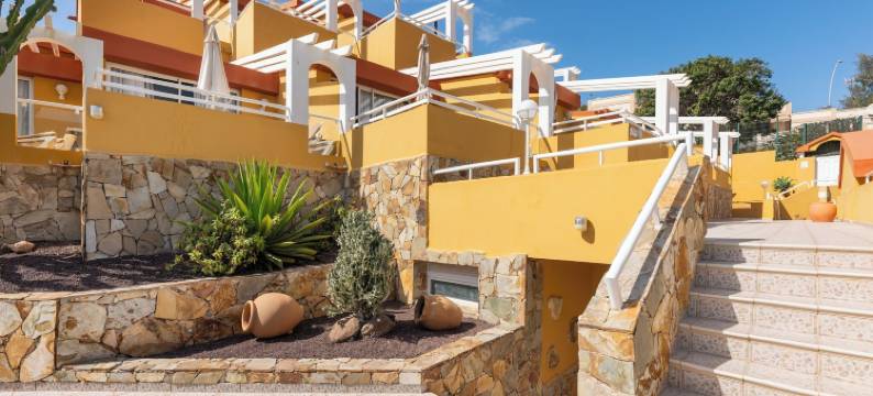 蓬玛丽娜酒店(Apartamentos Punta Marina by LIVVO)图片