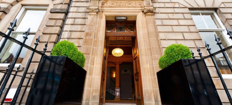 普莱斯酒店(The Place Hotel)图片