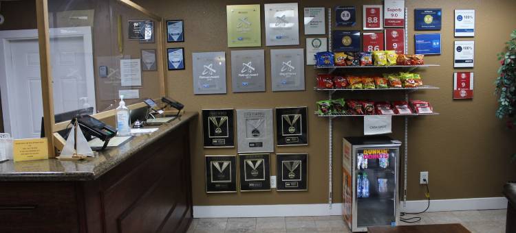 罗德威酒店梅德福南I-5(Rodeway Inn Medford South I-5)图片