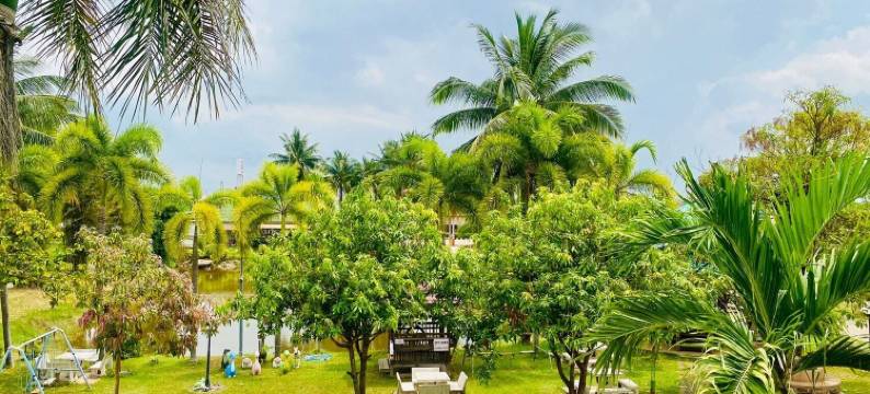 浦潘公园酒店(Phuphan Park Hotel)图片