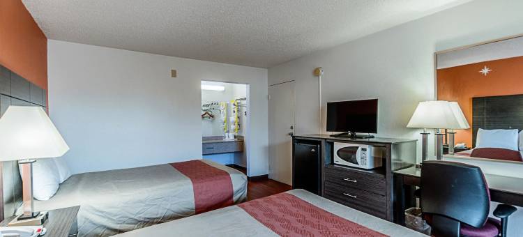 邓弗里斯/康迪科6号汽车旅馆(Motel 6 Dumfries, VA)图片