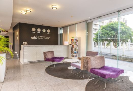Aha Harbour Bridge Hotel & Suites Hotel Overview