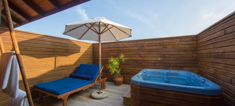 米拉门胡岛水疗度假村(Vilamendhoo Island Resort & Spa)图片