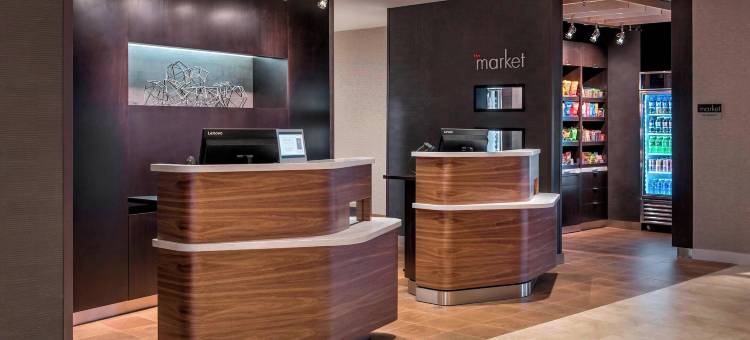 斯克内克塔迪莫霍克港万怡酒店(Courtyard Schenectady at Mohawk Harbor)图片