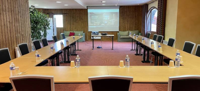 蒙塔纳艾丁瑟尔乡村酒店(Hôtel Village Montana by les Etincelles)图片