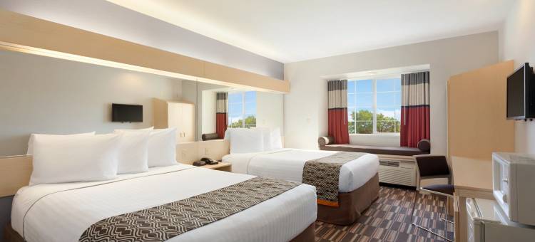 莫德斯托塞雷斯温德姆麦客达套房酒店(Microtel Inn & Suites by Wyndham Modesto Ceres)图片