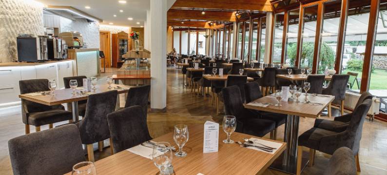 霍拉尔酒店(Hotel Horal)图片