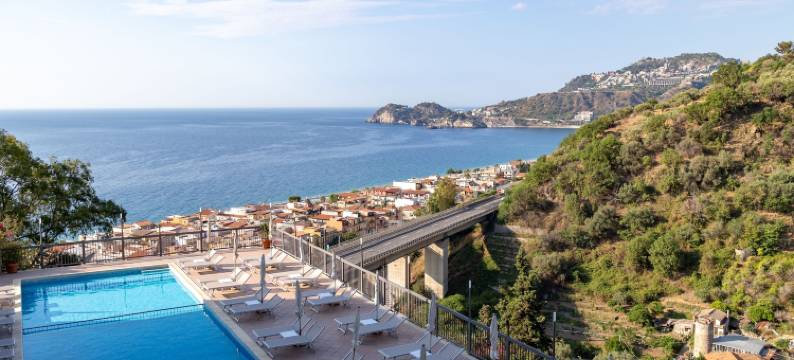 安塔芮丝酒店(Hotel Antares)图片