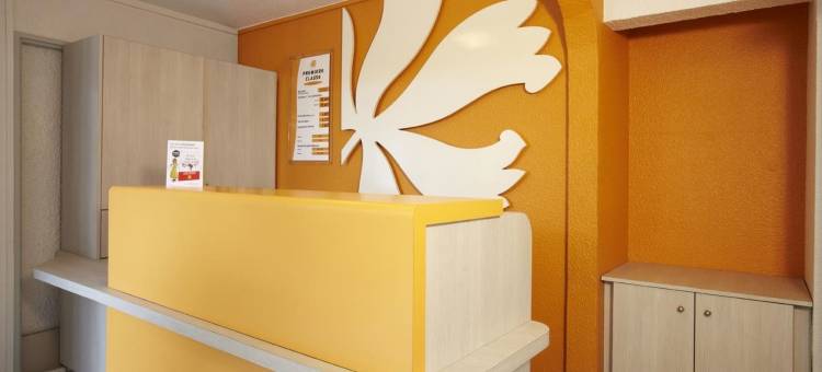 亚维侬普瑞米尔经典酒店(Premiere Classe Avignon - Courtine Gare)图片