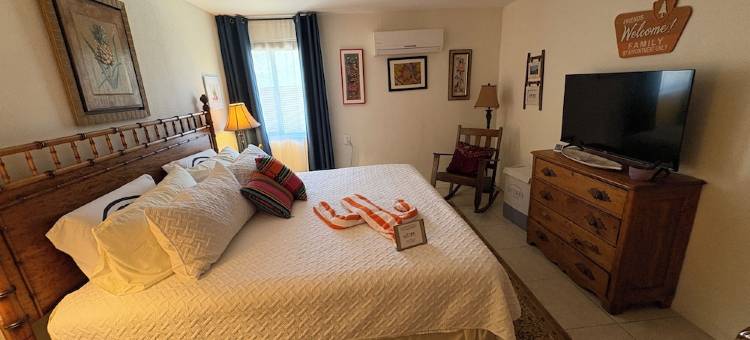 J&B 沙漠隐居地：沙漠之门！ 度假屋 - 景观、热水浴缸、户外淋浴(J&B Desert Hideaway: Gateway of the Desert!  -  Views, Hot Tub, Outdoor Shower!)图片