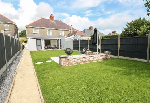 Larkhill Hotel Overview