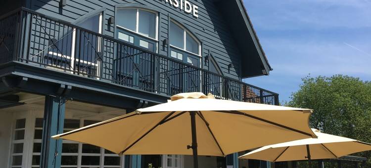 水滨酒店(Waterside)图片