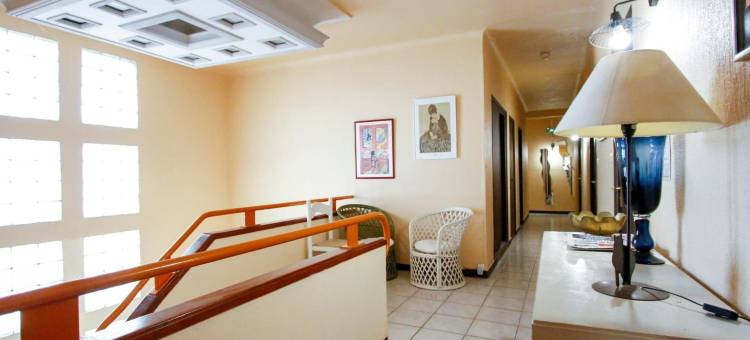 桑图隆酒店(Logis Hotel Restaurant le Kalliste)图片