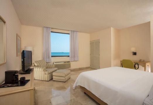 Fiesta Inn Veracruz Malecon Hotel Overview