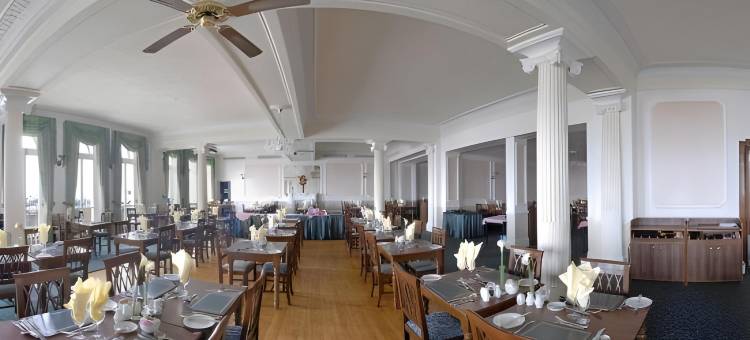 伯灵顿酒店(The Burlington Hotel)图片