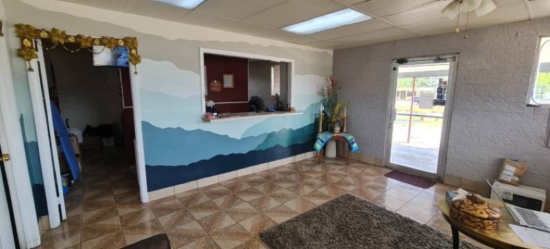 OYO 92707482 昆恩维尔梅纳行政旅馆(Executive Inn by OYO Queenville Mena)图片