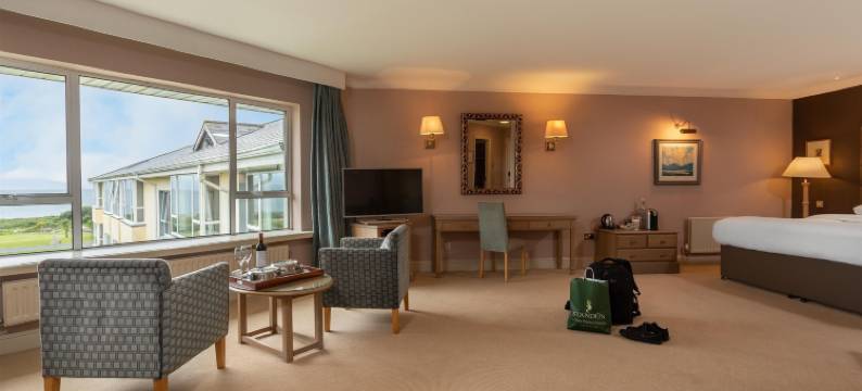 康涅玛拉海岸酒店(Connemara Coast Hotel)图片