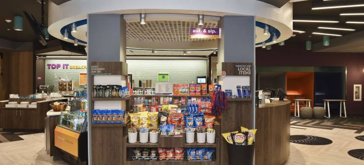 劳伦斯希尔顿Tru酒店(Tru by Hilton Lawrence)图片