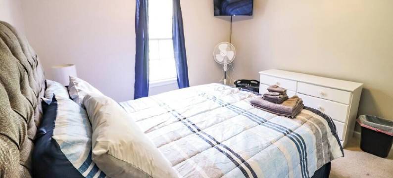 Near Fort Polk • Gameroom • Fire Pit • Golf • Beach图片