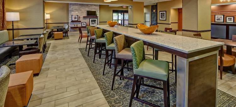 希尔顿欢朋酒店-克罗斯维尔(Hampton Inn Crossville)图片